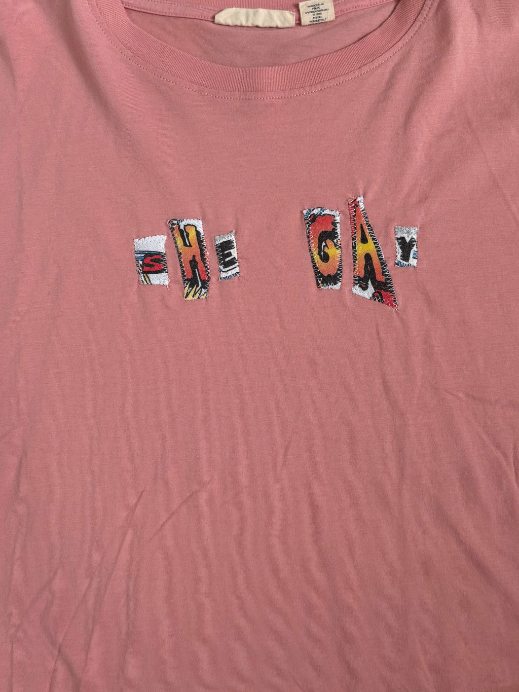 She Gay letter shirt