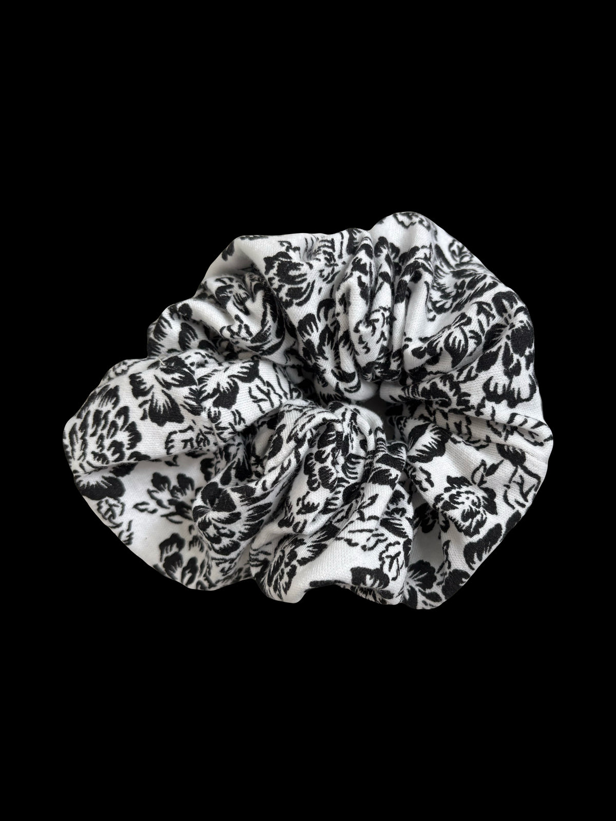 B&w floral tank & matching scrunchie